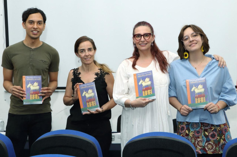 Presentan académicos obra editorial sobre literatura infantil y juvenil